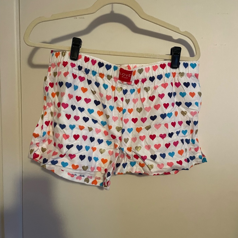 Gap sleep shorts. Size medium.